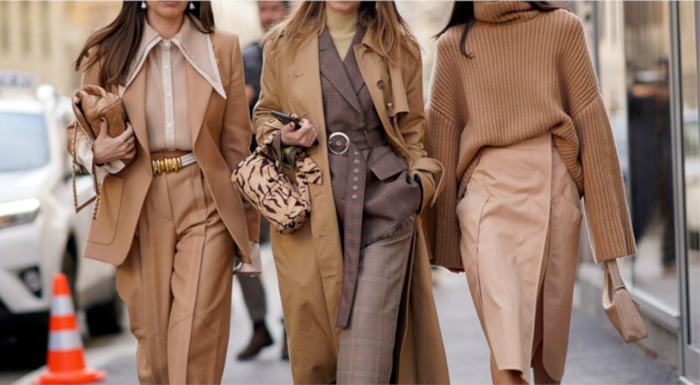 Una Donna elegante tecnica e comfort chic Una Donna elegante tecnica e comfort chic