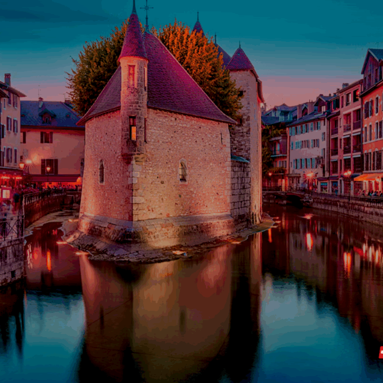 Annecy, la “Venezia delle Alpi” Un viaggio tra storia, acqua e meraviglia • Autolinee Svizzere Private SA