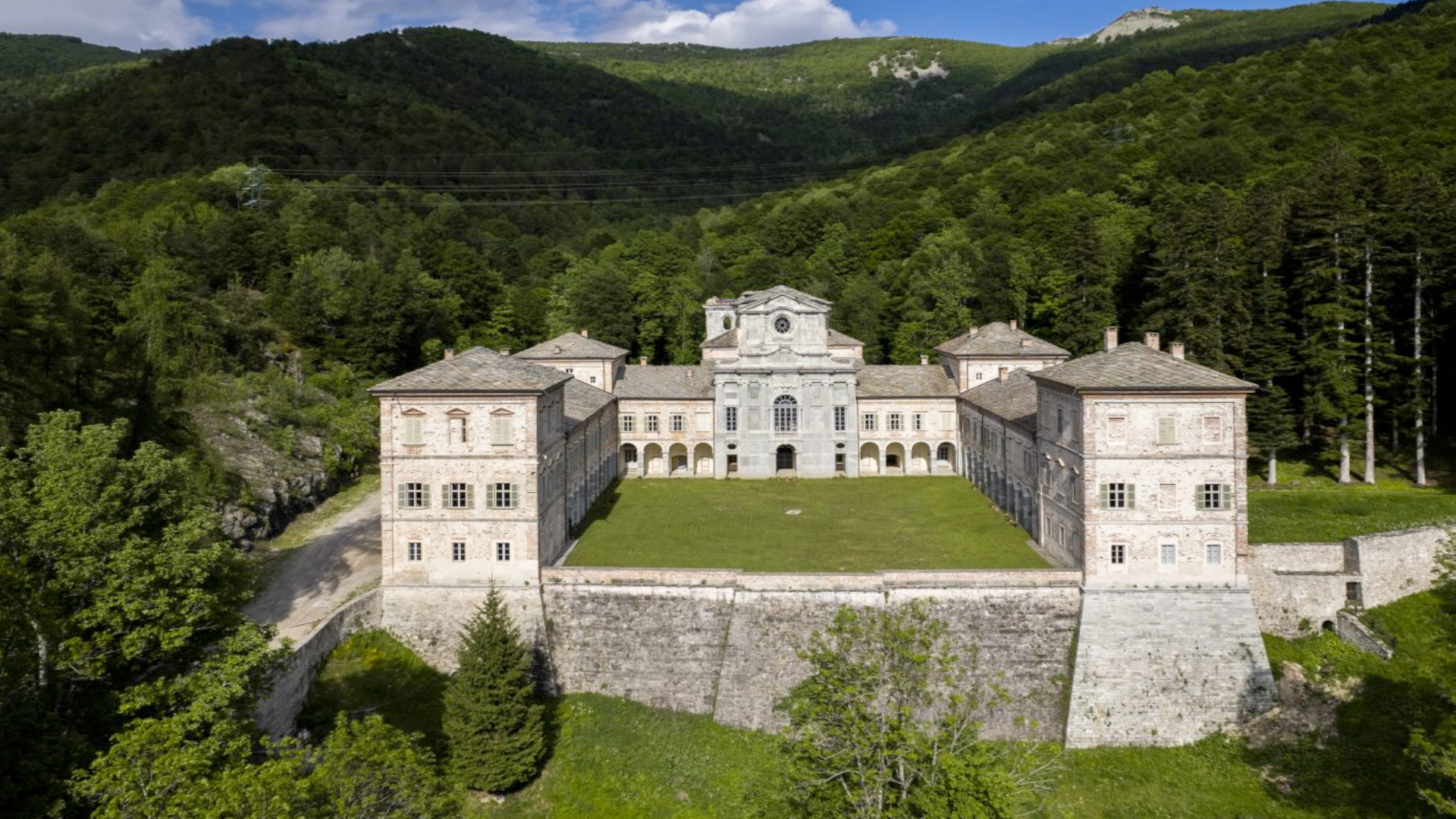 Valcasotto - La Reggia di Caccia